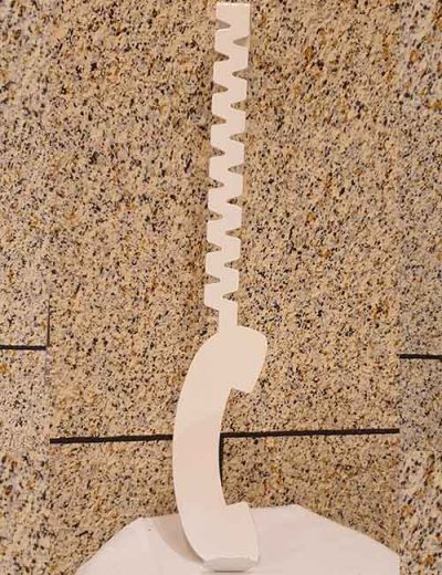 Perchero de puerta en forma de teléfono